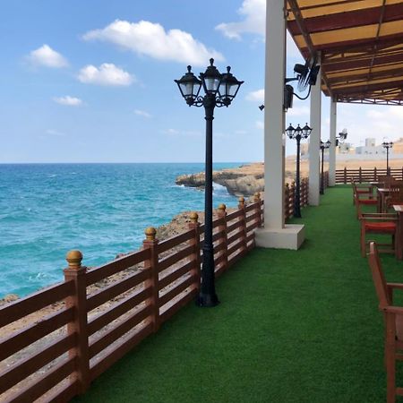 Sur Bandar Al Ayjah Hotel Apartments Bagian luar foto