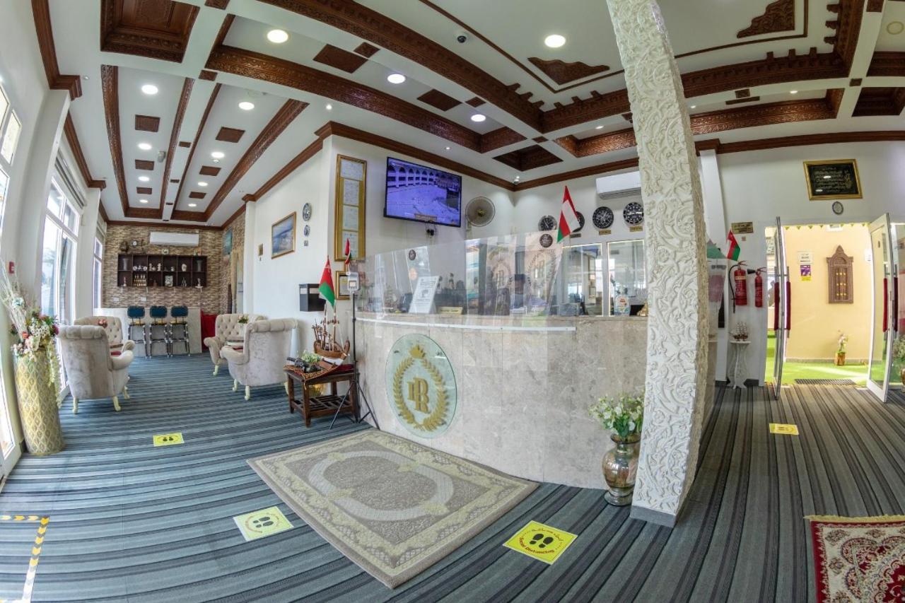 Sur Bandar Al Ayjah Hotel Apartments Bagian luar foto