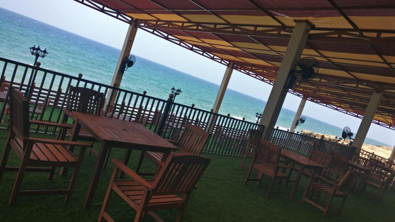 Sur Bandar Al Ayjah Hotel Apartments Bagian luar foto